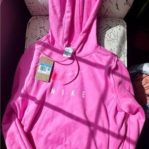 NWT Nike bright Pink One Therma- FIT Pullover Hoodie with Nike Swoosh -NEW M